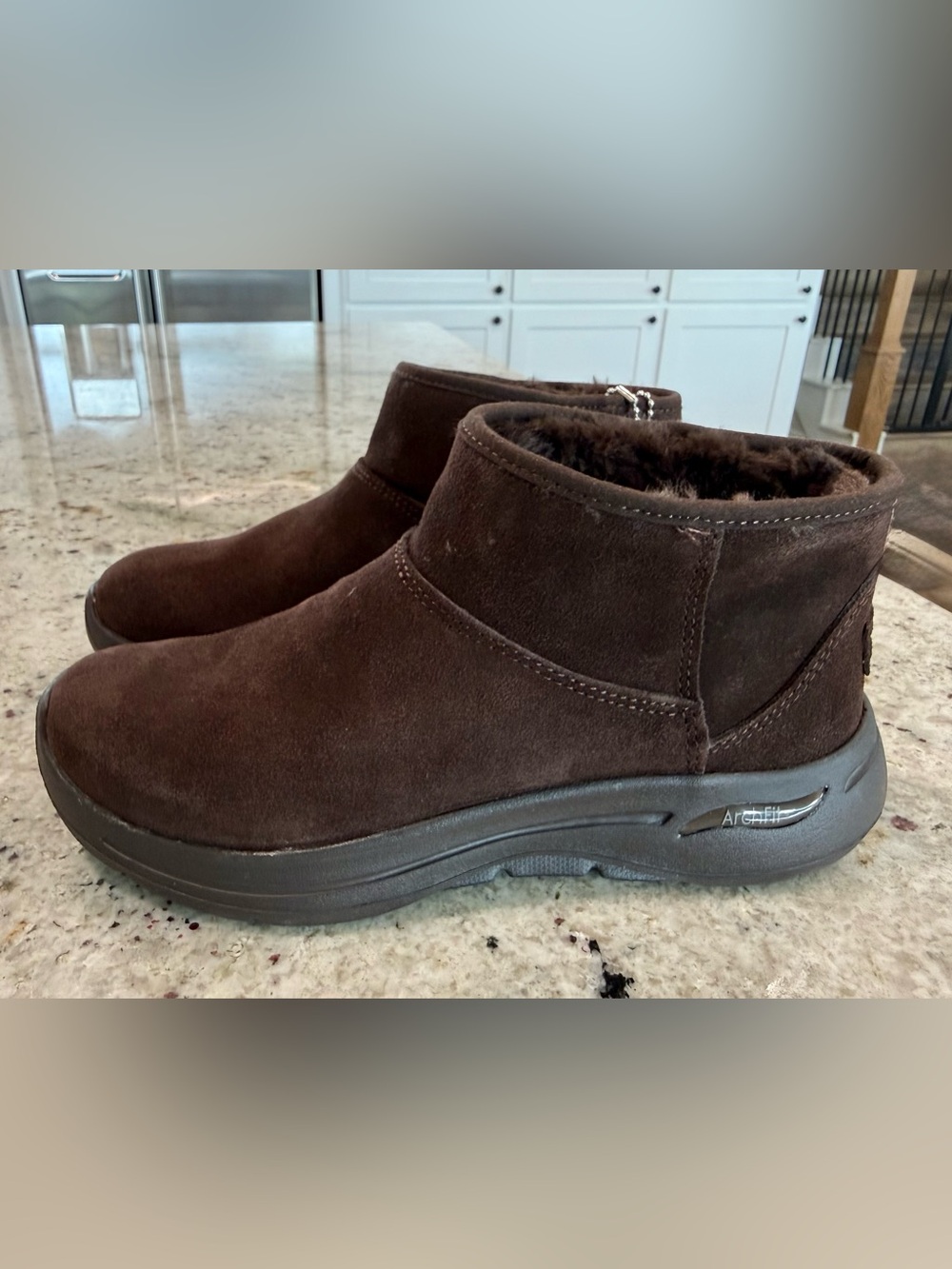 Skechers Women's Suede Go Walk Arch Fit-cute N Cozy Ankle Boots “NWT”